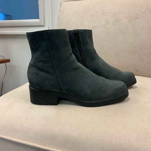 Easy Spirit EDouglas Gray Soft Leather Ankle Boots sz 9 - Picture 3 of 6